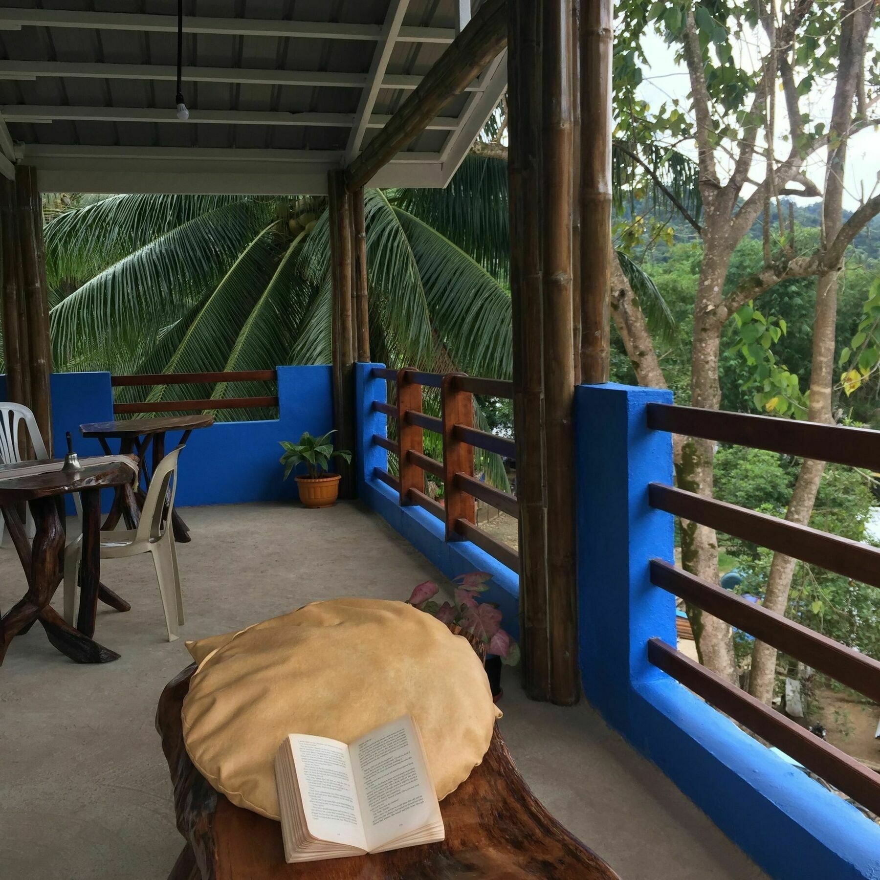 Oyo 712 Island Hop Nido Hostel El Nido Exterior photo
