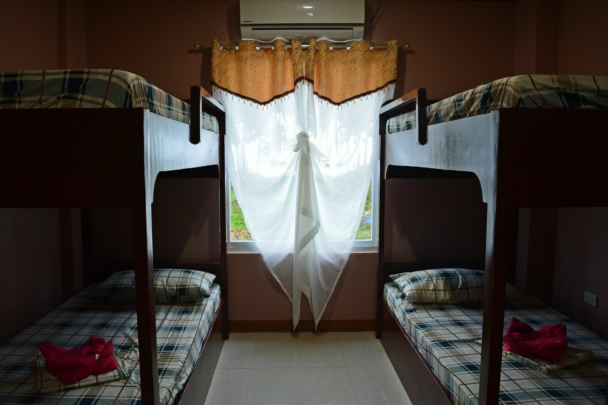 Oyo 712 Island Hop Nido Hostel El Nido Exterior photo